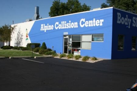 Alpine Collision (800x533)