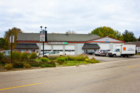 Dykstra's Auto Service, Hudsonville MI (2)