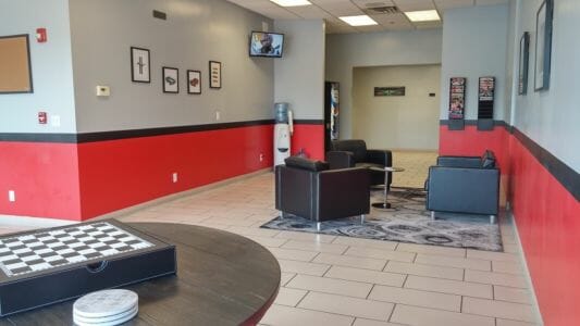 Route 54 AutoWorx Lobby2