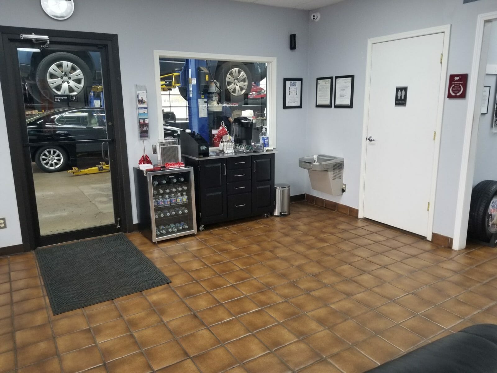 Shop Transparency A Necessary Goal To Build Customer Trust Automotive Management Network Shop Transparency A Necessary Goal To Build Customer Trust Automotive Management Network