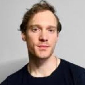 Profile photo of Graeme Holt